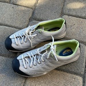 GoLite sneakers size 7